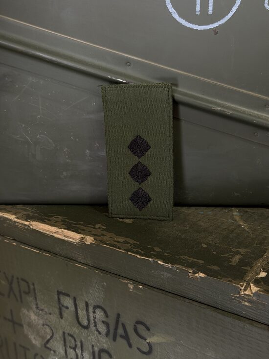 Погон "Старший лейтенант"